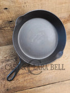 Early 1900’s Wagner made large ’Arc Logo’ #8 Cast Iron Skillet. Daily workhorse awesome for everyday cooking Skillet