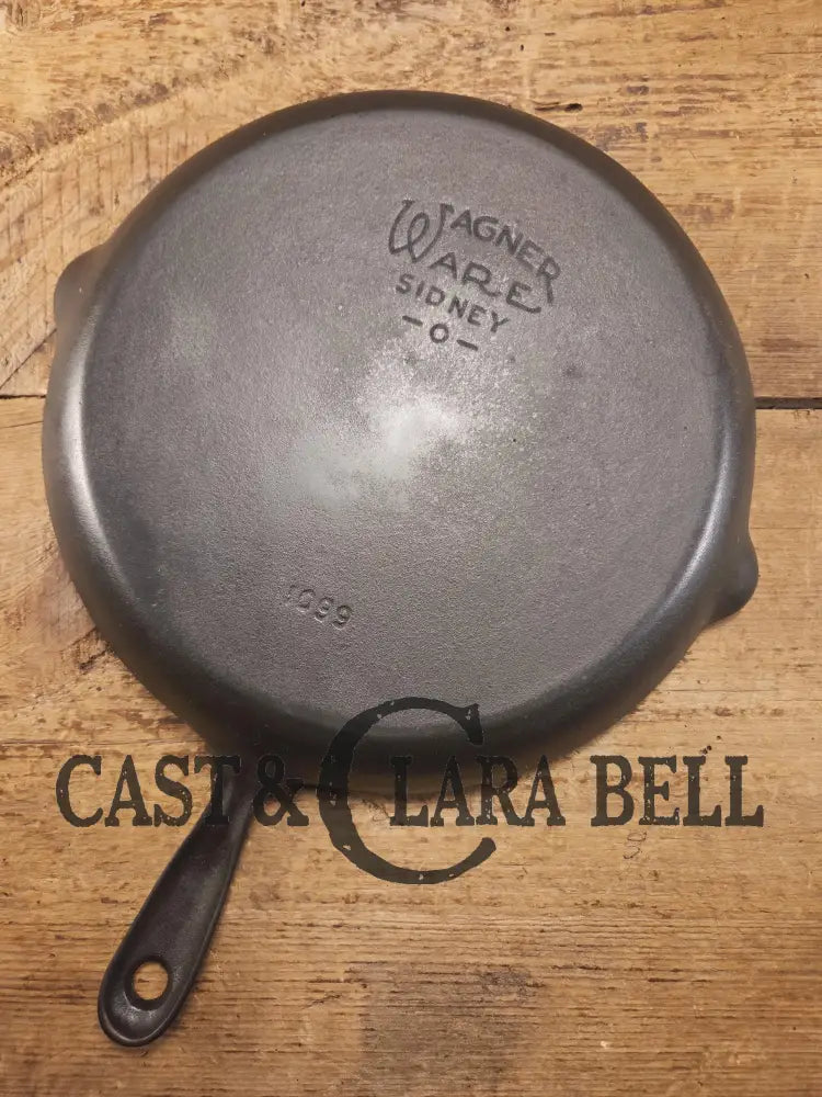 Elegant and hard to source! 1920-30’s WagnerWare #8 Shallow Skillet 1099. Great gift idea! Restored and Ready to Use!