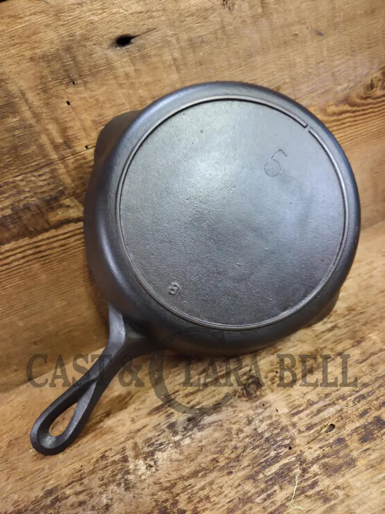 Elegant and hard working. You have to try one of these early 1900’s Lodge #5 Cast Iron Skillets Single Notch Raised 8