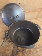 Elegant Griswold’s Iron Mountain Series #8 Cast Iron Dutch Oven with Lid (1036 C/1037 A) - Dutch Ovens Trivets & Kettles