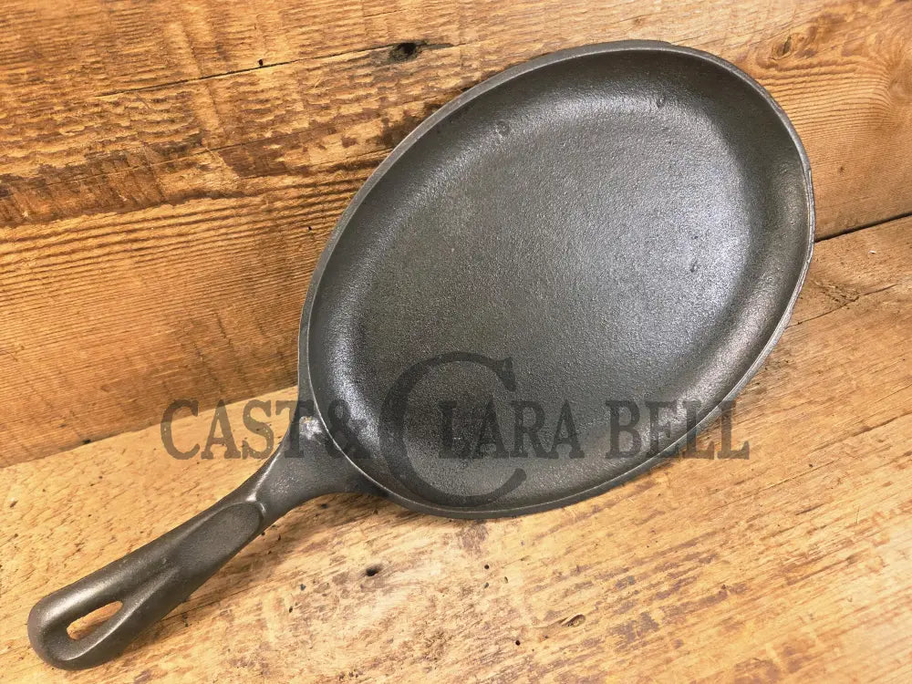 Fajitas anyone? Unique gift idea Wagner Ware Cast Iron Sizzle Server 1095 A
