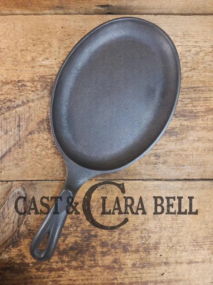 Fajitas anyone? Unique gift idea Wagner Ware Cast Iron Sizzle Server 1095 A Skillet