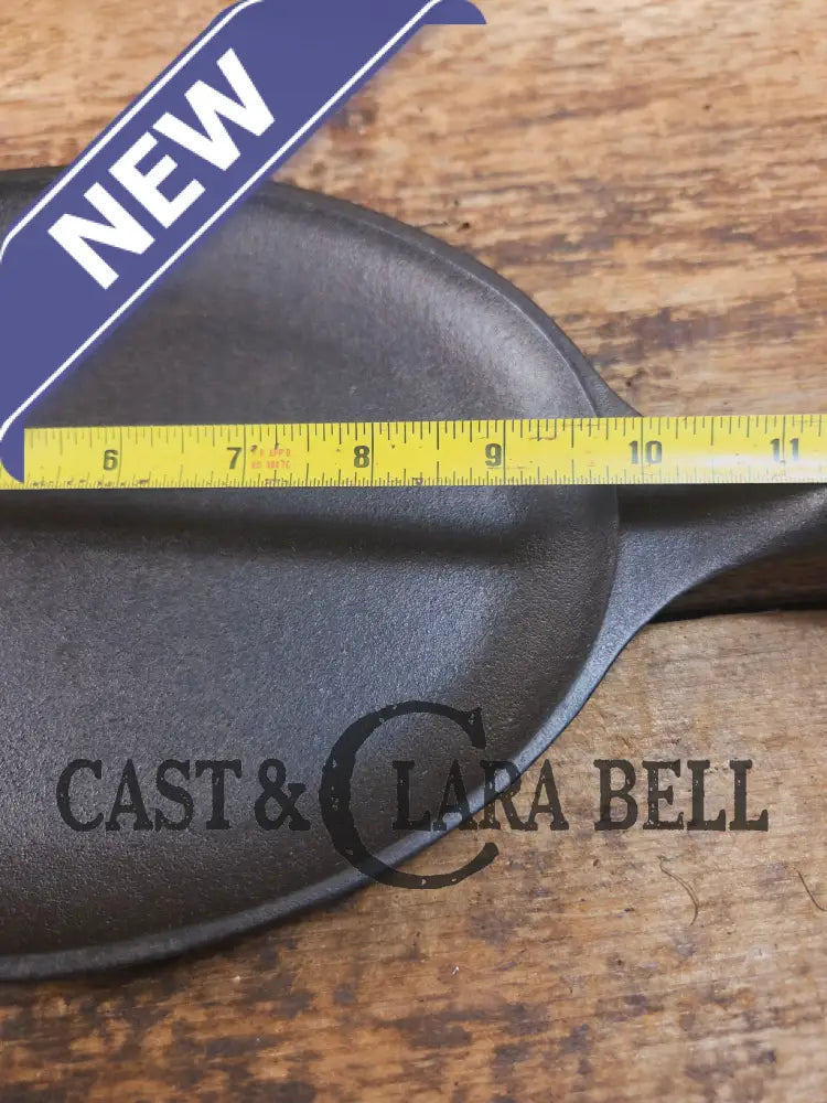 Fajitas anyone? Unique gift idea Wagner Ware Cast Iron Sizzle Server 1095 A Skillet