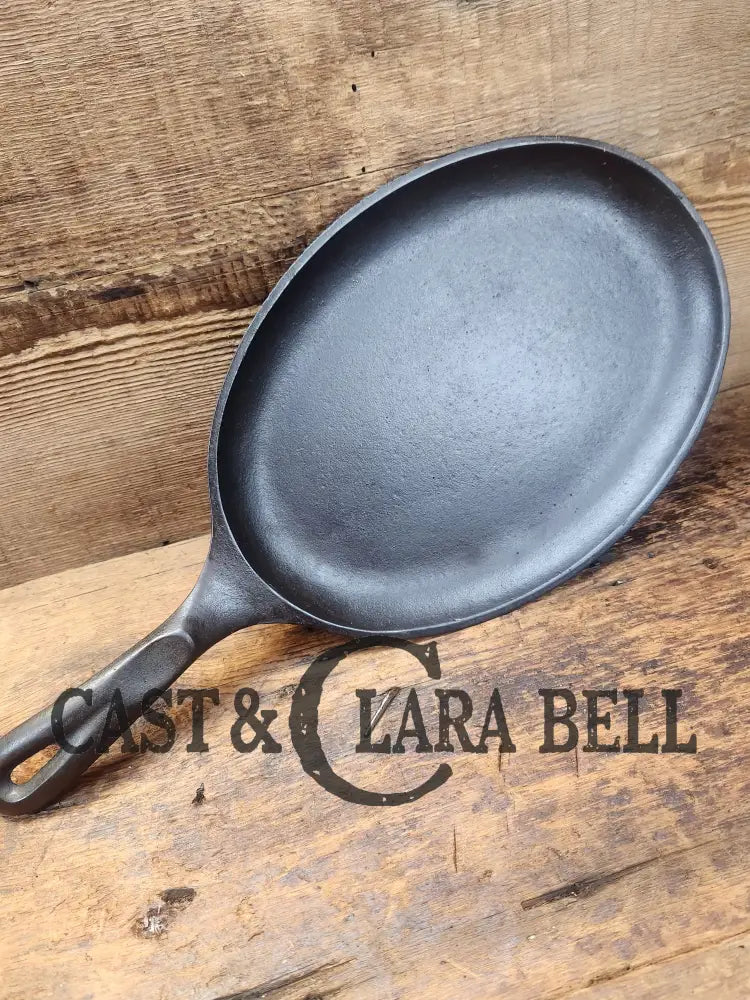 Fajitas Anyone? Wonderful Unmarked Wagner ’Sizzle Server’. Circa 1930’S Skillet