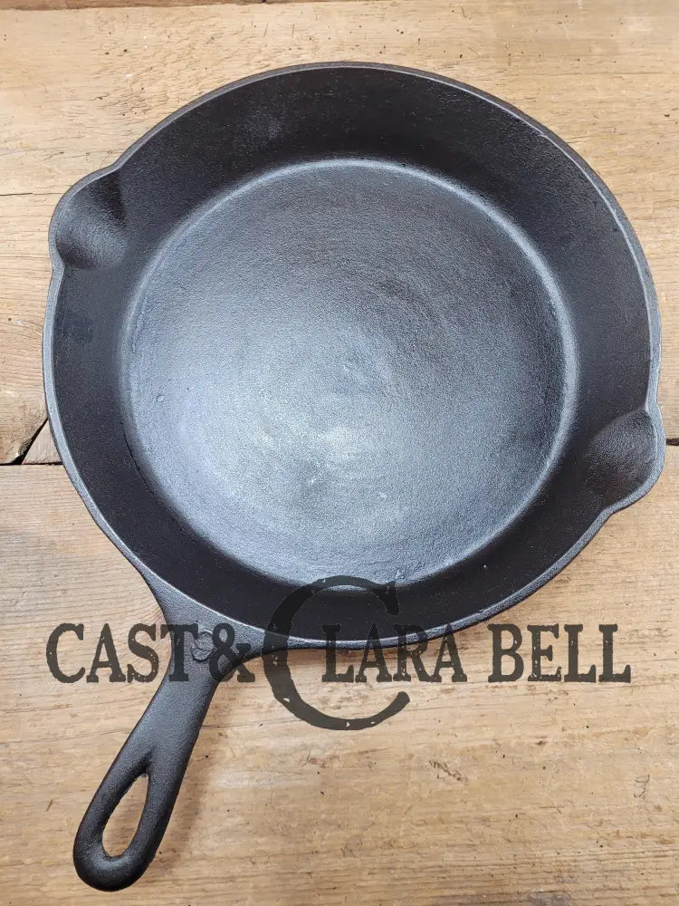 Fantastic First Skillet Or For The Unusual Collector. Unknown Maker Raised #9 Cast Iron Skillet