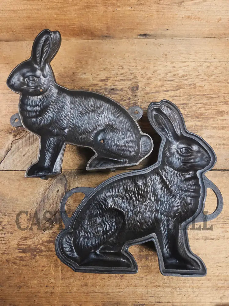 Fantastic for Christmas Spring or Easter! #898 Griswold Bunny Cake Mold ready to use! Bakeware