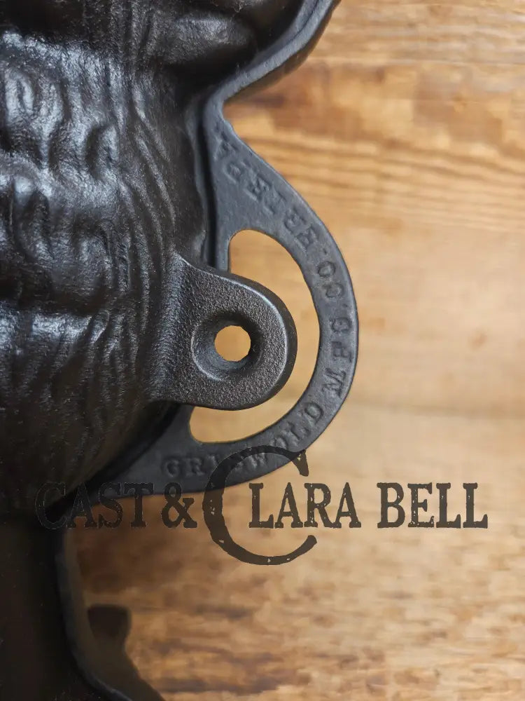 Fantastic for Christmas Spring or Easter! #898 Griswold Bunny Cake Mold ready to use! Bakeware