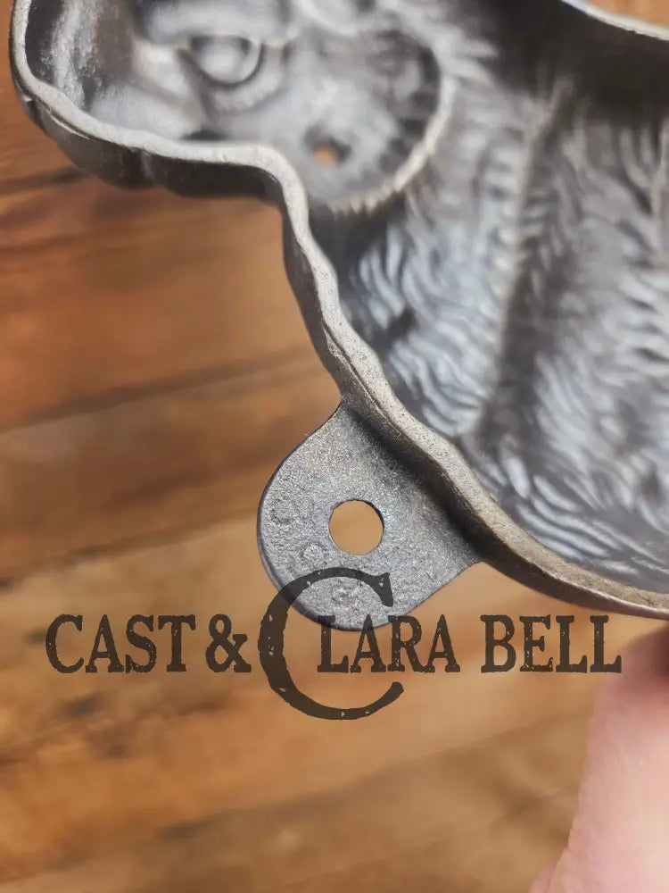 Fantastic for Christmas Spring or Easter! #898 Griswold Bunny Cake Mold ready to use! Bakeware