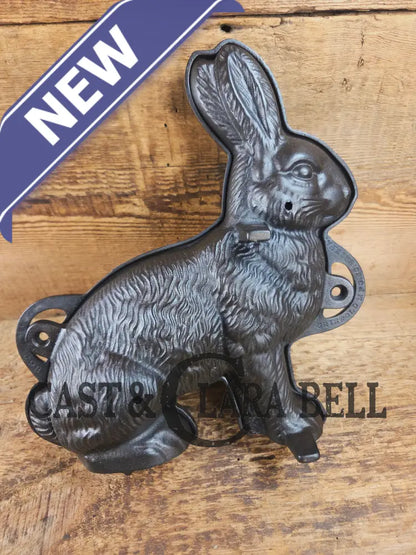 Fantastic for Christmas Spring or Easter! #898 Griswold Bunny Cake Mold ready to use! Bakeware