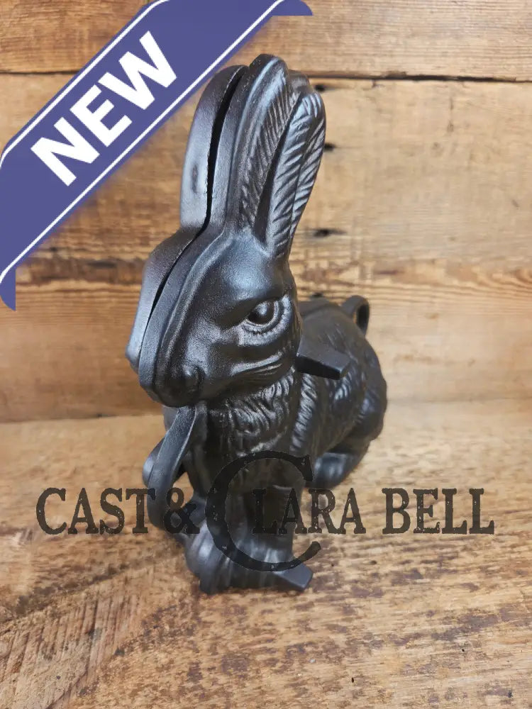 Fantastic for Christmas Spring or Easter! #898 Griswold Bunny Cake Mold ready to use! Bakeware