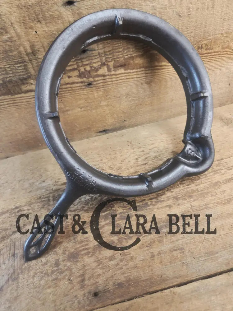 Fantastic gift idea! 1910’s fully restored Griswold No. 8 Waffle Iron (314 & 315) with (#327) Low Base. Ready to make