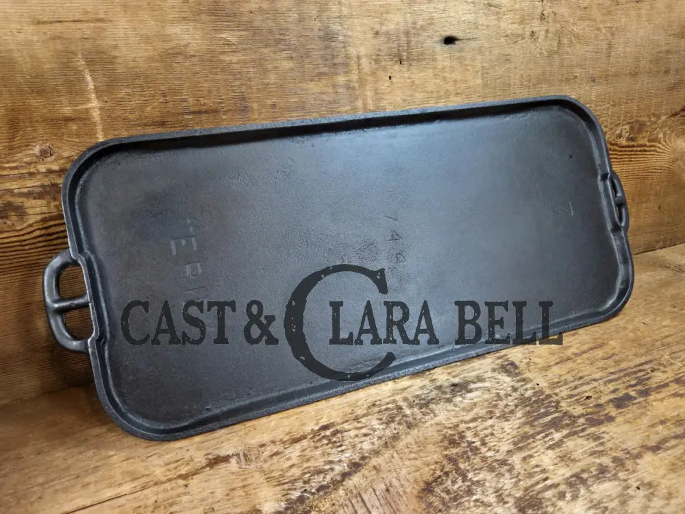 First Series’ hard to find (Griswold) #7 Long Griddle ERIE 744. Lightweight! Griddle