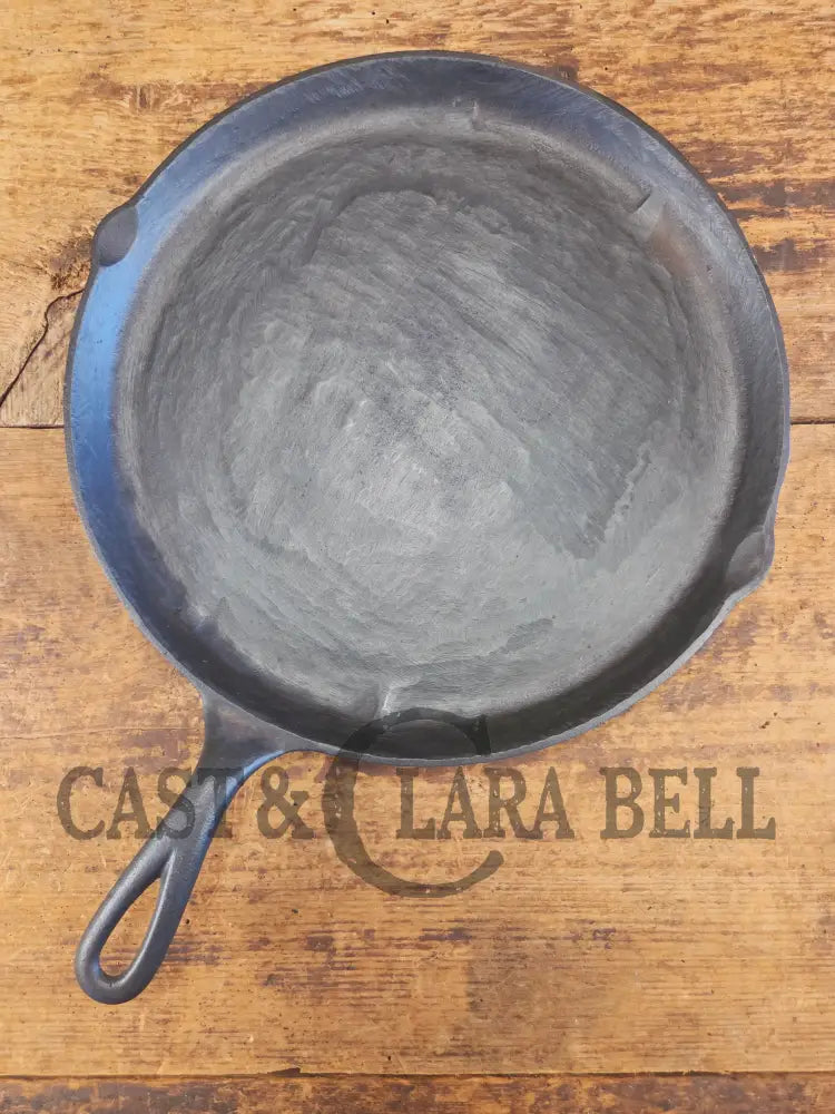Frankengriddle! Someone must have hated skillet dividers? Griswold Cast Iron Colonial Breakfast Skillet! P/N 665. Needs
