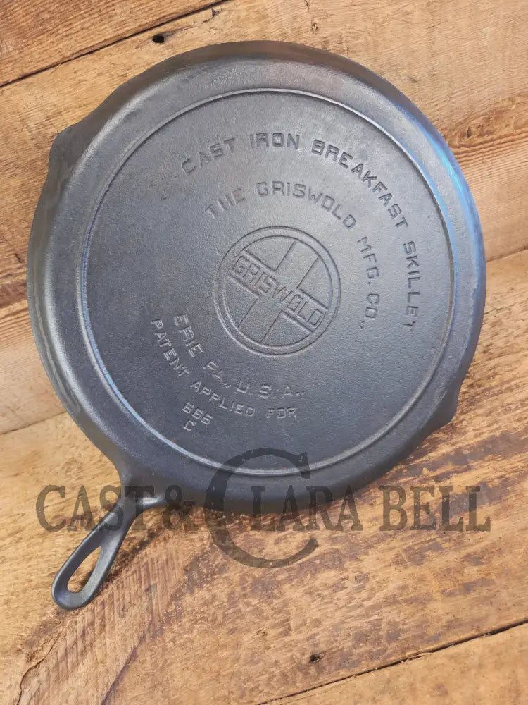 Frankengriddle! Someone must have hated skillet dividers? Griswold Cast Iron Colonial Breakfast Skillet! P/N 665. Needs