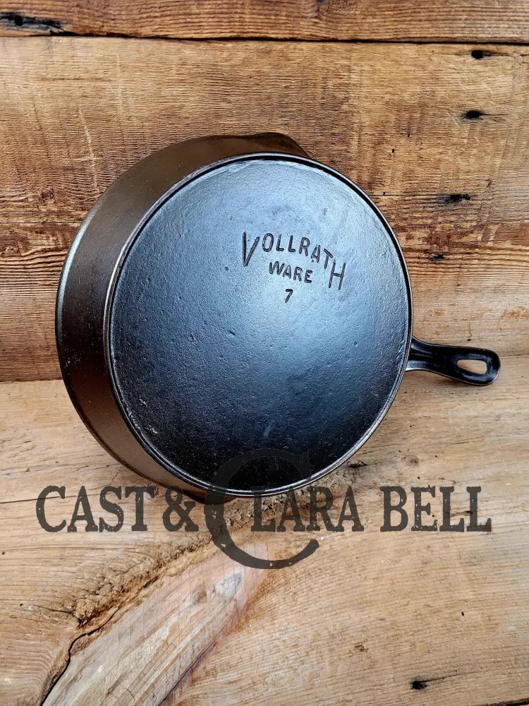 Fully Marked! Beautiful And Handy To Use In The Kitchen. Vollrath #7 Skillet With Heat Ring.