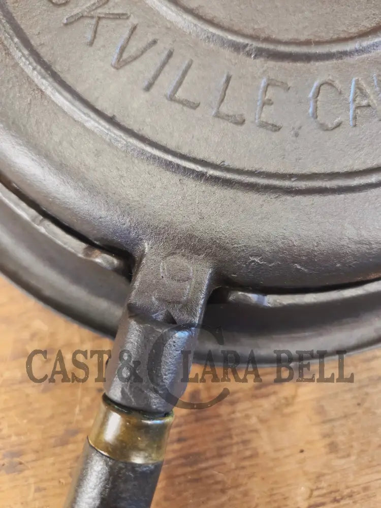 Get Your Canadian Bacon Ready! TTF 1920’s Era James Smart (Brockville Canada) #9 Waffle Iron - Waffle Iron
