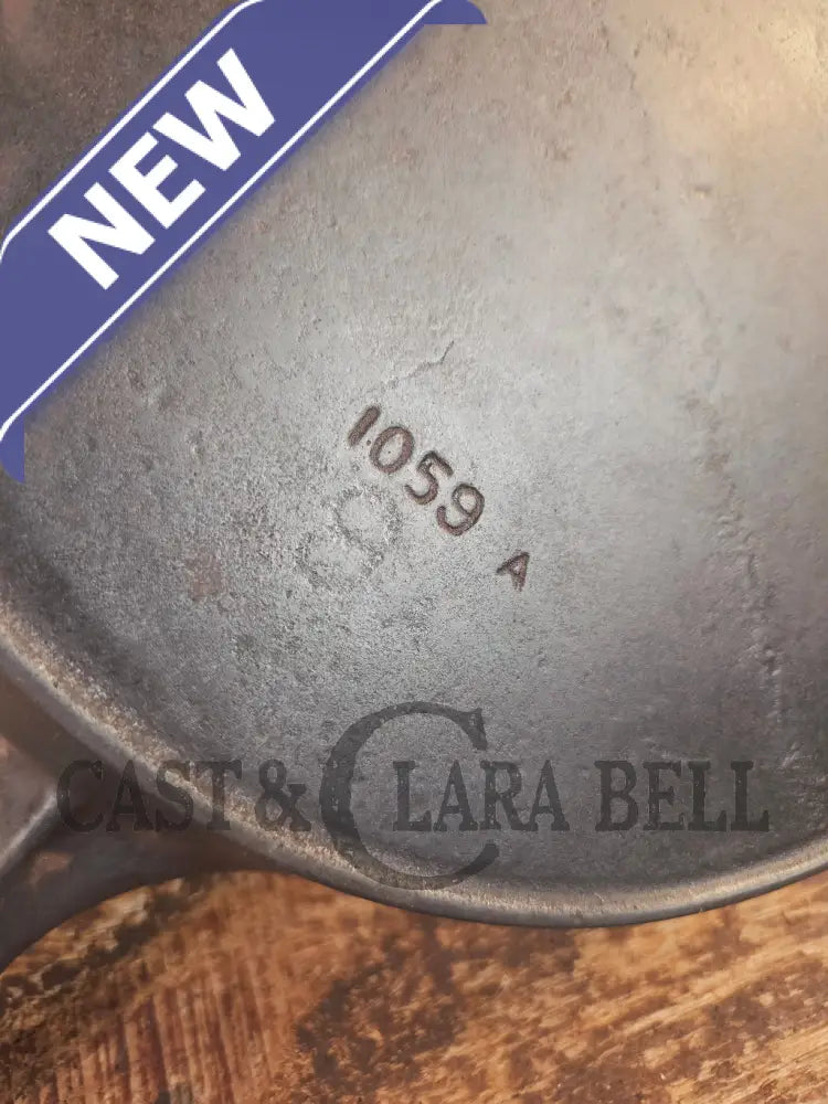 Ghost mark #9! 1920’s Wagner Ware #9 Cast Iron Skillet with Heat Ring 1059 - Skillet