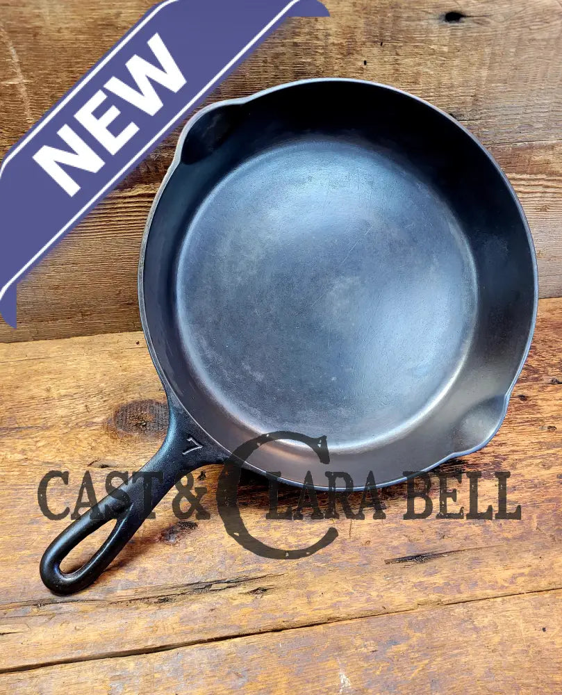 Gorgeous! 1920’S Griswold #7 Skillet With Large Block Logo And Smooth Bottom 701 E. Fully