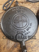 GORGEOUS! 1920’s Griswold #8 Waffle Iron 885/886 with Raised letter Low Base 975 and wood handles. Ready to make crispy