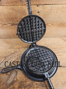GORGEOUS! 1920’s Griswold #8 Waffle Iron 885/886 with Raised letter Low Base 975. Ready to make crispy waffles! Waffle