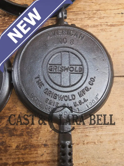 GORGEOUS! 1920’s Griswold #8 Waffle Iron 885/886 with Raised letter Low Base 975. Ready to make crispy waffles! Waffle