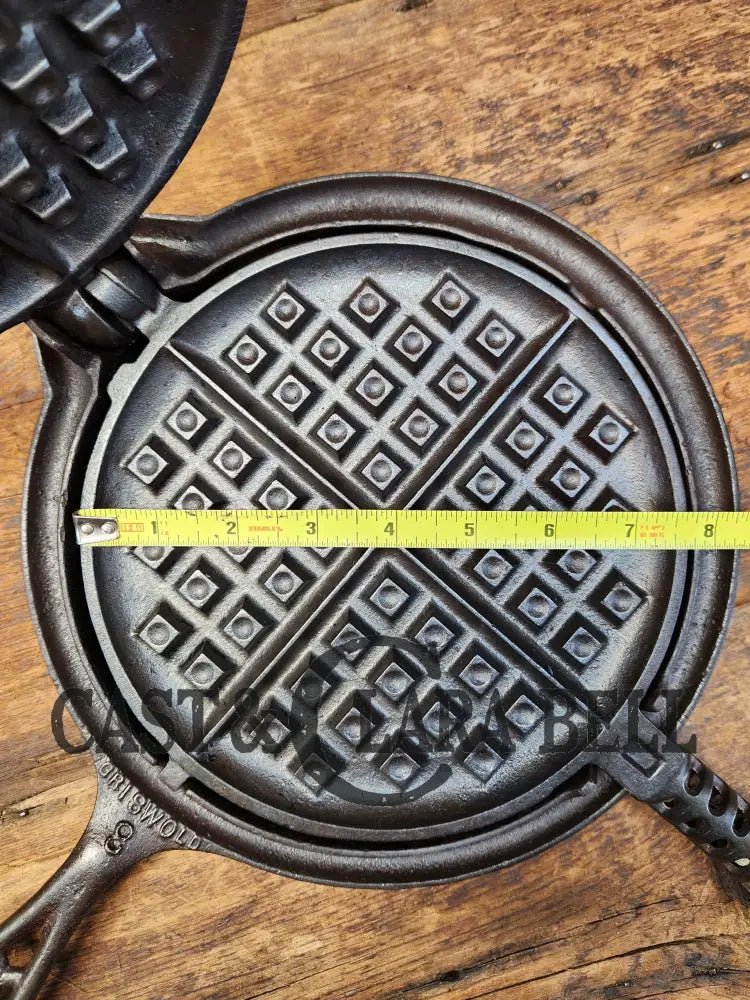 Gorgeous! 1920’S Griswold #8 Waffle Iron 885/886 With Raised Letter Low Base 975. Ready To Make