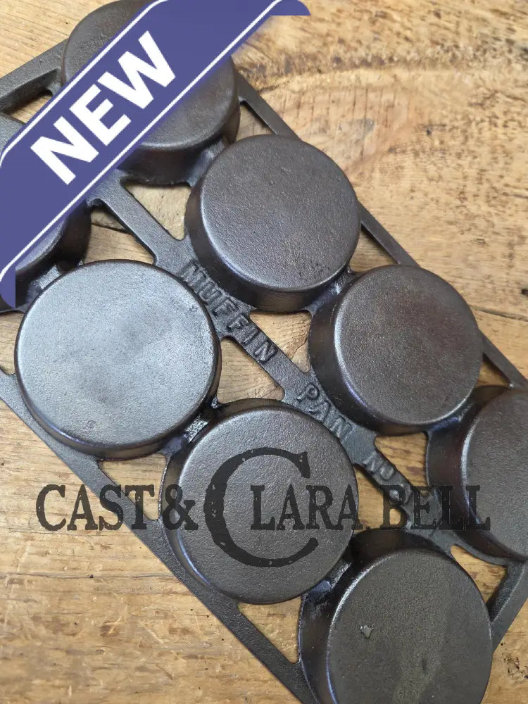 Gorgeous! 1920’s Griswold No. 8 Muffin Pan 8 cup 946. Raised letter underside Variation 1 Rarity 3 Skillet