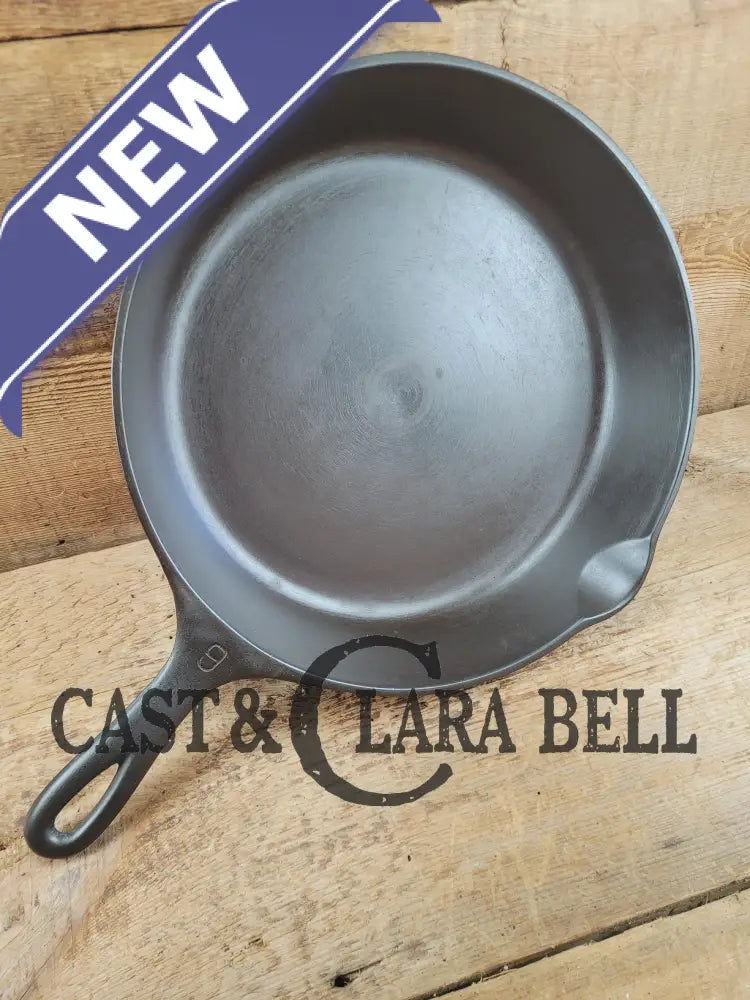 GORGEOUS! 1920’s Wagner Ware #9 Cast Iron Skillet with smooth bottom P/n 1059.