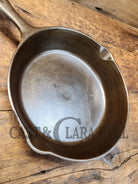 Gorgeous 1930’S Era Lodge #5 Skillet With 3 Notch Heat Ring And L Two Slash Markings At 6