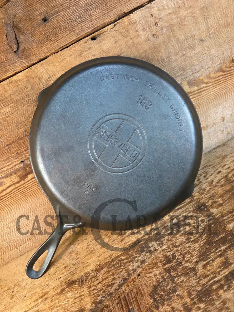 GORGEOUS! 1930’s Griswold #108 Skillet Griddle Large block logo c/n 201. Great for everyday flat iron - Griddle