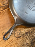GORGEOUS! 1930’s Griswold #108 Skillet Griddle Large block logo c/n 201. Great for everyday flat iron - Griddle