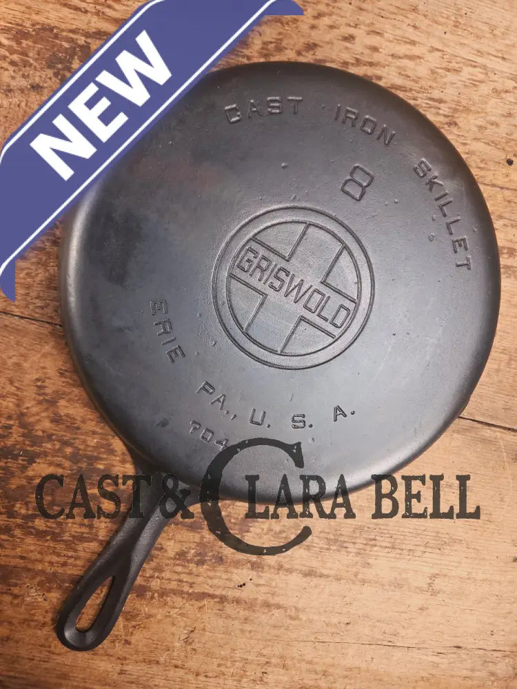 Gorgeous. 1930’s Griswold #8 Cast Iron Skillet with Large Block Logo 704 Skillet