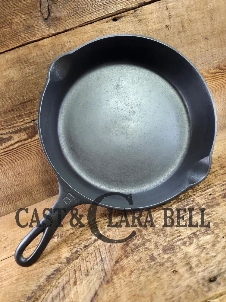 Gorgeous 1930’s Griswold #8 Cast Iron Skillet with Large Block Logo 704 C