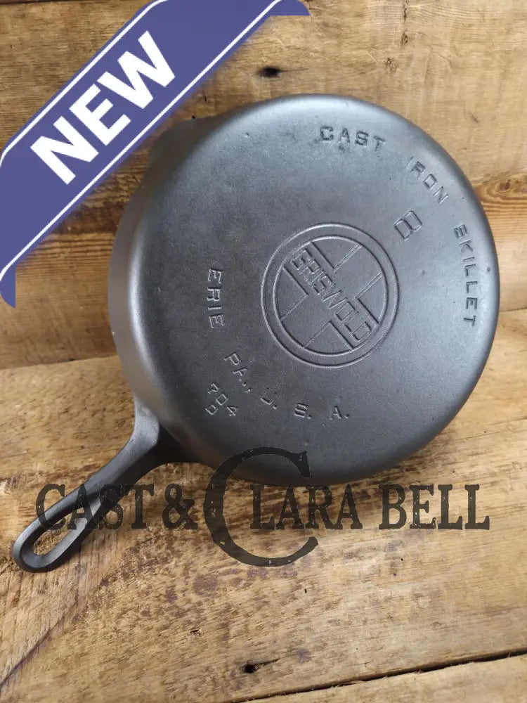 Gorgeous. 1930’s Griswold #8 Cast Iron Skillet with Large Block Logo 704 D Skillet