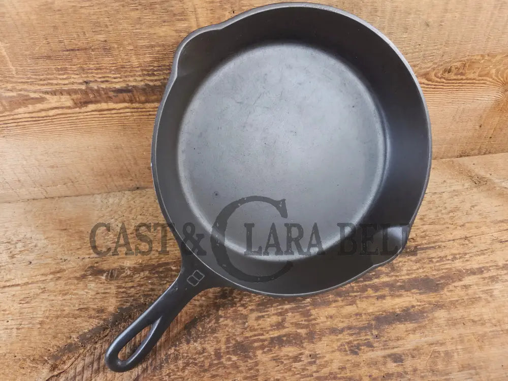Gorgeous 1930’s Griswold #8 Cast Iron Skillet with Large Block Logo 704 K - Skillet