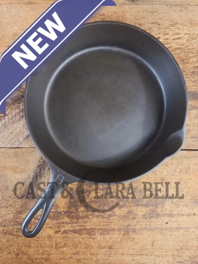 Gorgeous 1930’s Griswold #8 Cast Iron Skillet with Large Block Logo 704 K - Skillet
