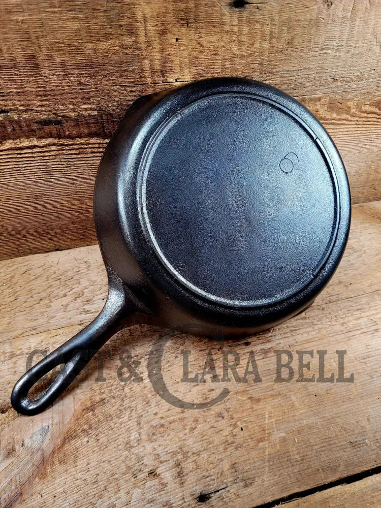 Gorgeous 1940’S Lodge #6 Skillet With 3-Notch Heat Ring. Perfect For The Whole Family Perfect
