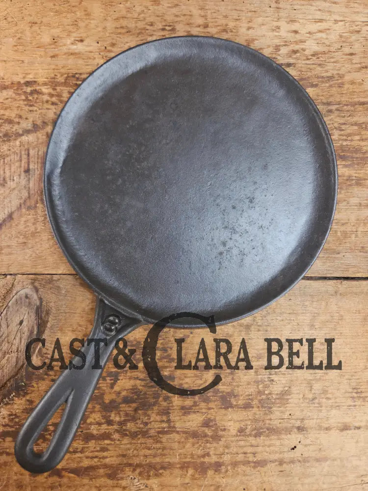 Gorgeous and harder to find Martin Stove & Range No. 8 Skillet Griddle with Hamburger Logo. Versatile restored and