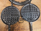 Gorgeous and the biggest made! Hard to Find 1930’s Griswold #9! waffle iron with short base. 316/317 Paddles matching