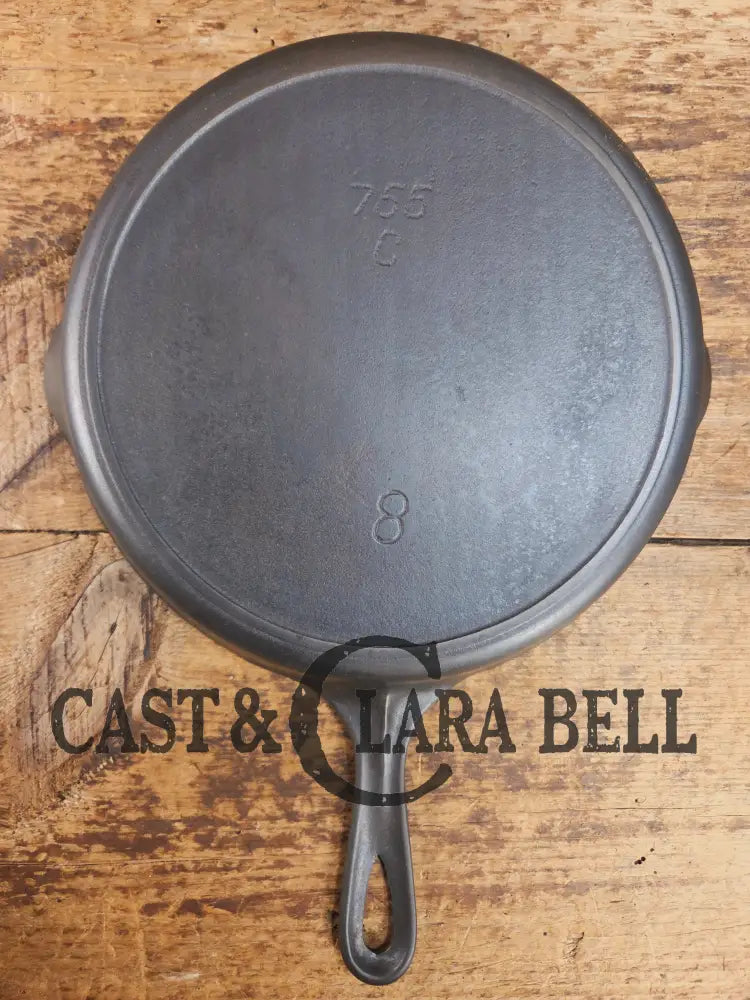 Gorgeous and unique! 1930’s era Griswold #8 Cast Iron Skillet with Heat Ring 755. Similar to the Victor design. Great