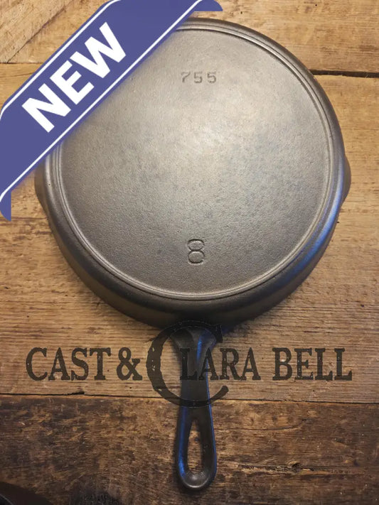 Gorgeous and unique! 1930’s era Griswold #8 Cast Iron Skillet with Heat Ring 755. Similar to the Victor design. Great