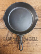 Gorgeous and unique! 1930’s era Griswold #8 Cast Iron Skillet with Heat Ring 755. Similar to the Victor design. Great