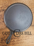 Gorgeous and unique! 1930’s era Griswold #8 Cast Iron Skillet with Heat Ring 755. Similar to the Victor design. Great
