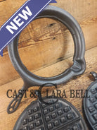 GORGEOUS! Awesome 1920’s Slant Log Griswold #8 Waffle Iron 314/313 with Fully marked Base 327. Ready to make crispy