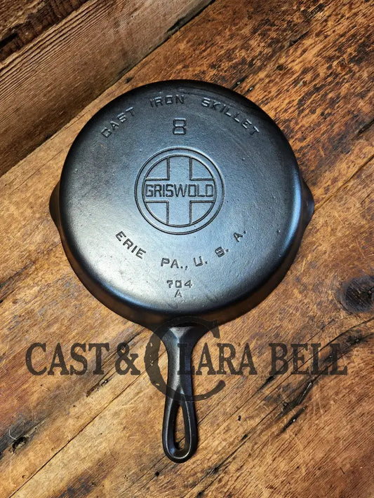 Gorgeous Best Seller! 1930’S Griswold #8 Cast Iron Skillet With Large Block Logo 704 A. Beautiful