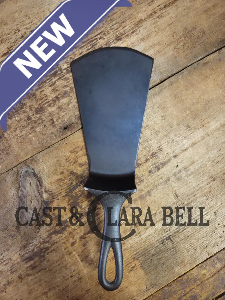 Gorgeous custom made #9 710 A Griswold Cast Iron Spatula. Reclaimed 1910’s Griswold Slant ERIE skillet. Awesome gift