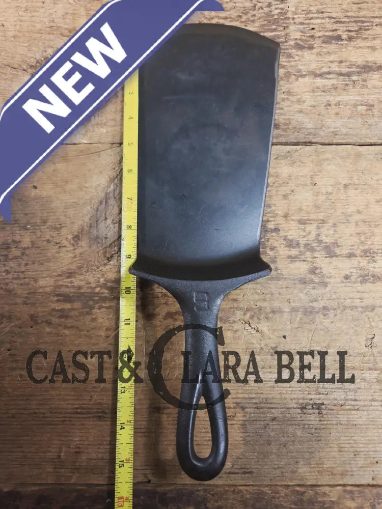 Gorgeous custom made #9 710 Griswold Cast Iron Spatula. Reclaimed 1920’s Griswold Large Block Smooth Bottom skillet.
