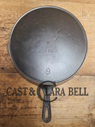 GORGEOUS! Early 1900’s Era #9 Wapak straight block bacon skillet. One of a kind piece for your gourmet kitchen! Skillet