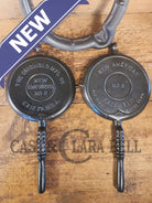 GORGEOUS. Early 1900’s Griswold New American No. 8 Waffle Iron with Low Base 976 C/977 C - Waffle Iron
