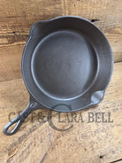Gorgeous Early 1900’s Lodge #6 Skillet with No Notch Heat Ring with ’B’ makers mark. Not an easy one to find. Perfect